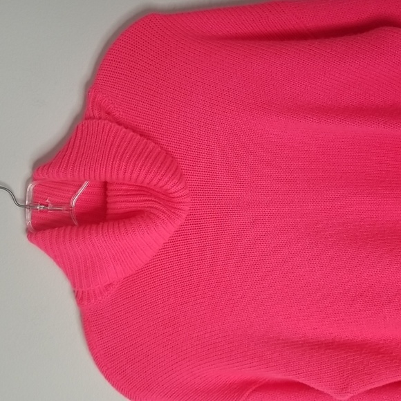 Bar 111 Cropped turtleneck sz medium - Picture 2 of 6